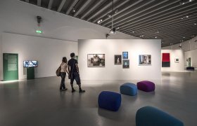 Milano e i suoi musei - <p>Triennale di Milano per i dieci anni del Museo di Fotografia Contemporanea.</p>